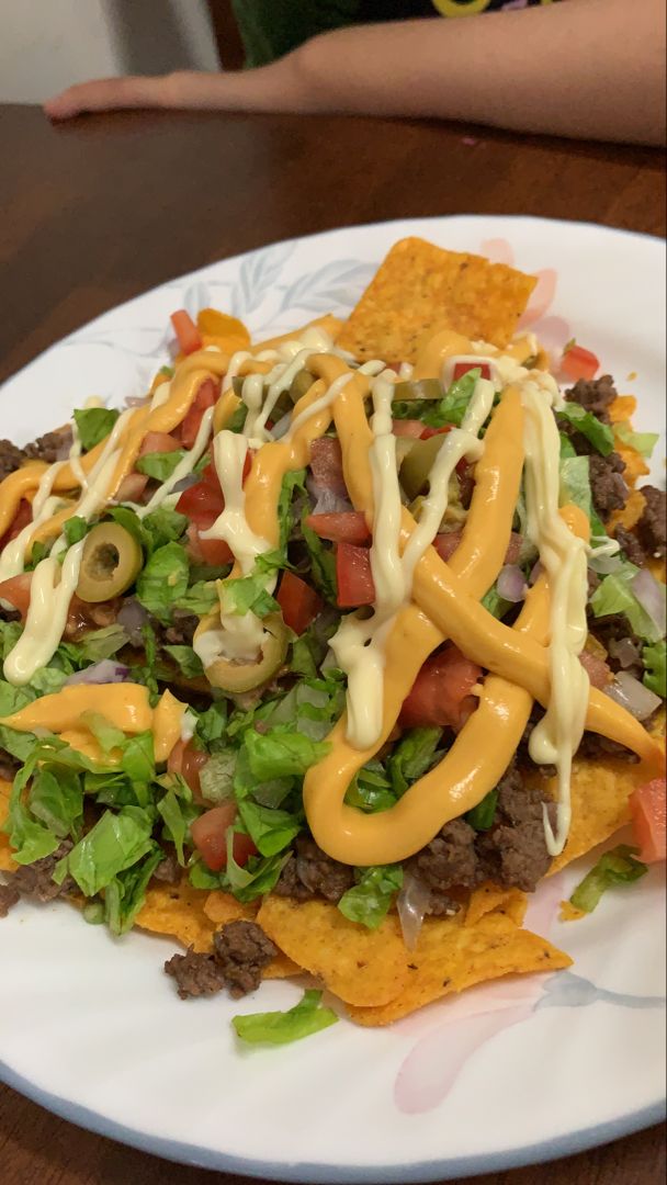 Irresistible Oven-Baked Nachos: A Flavor Fiesta in Every Bite!