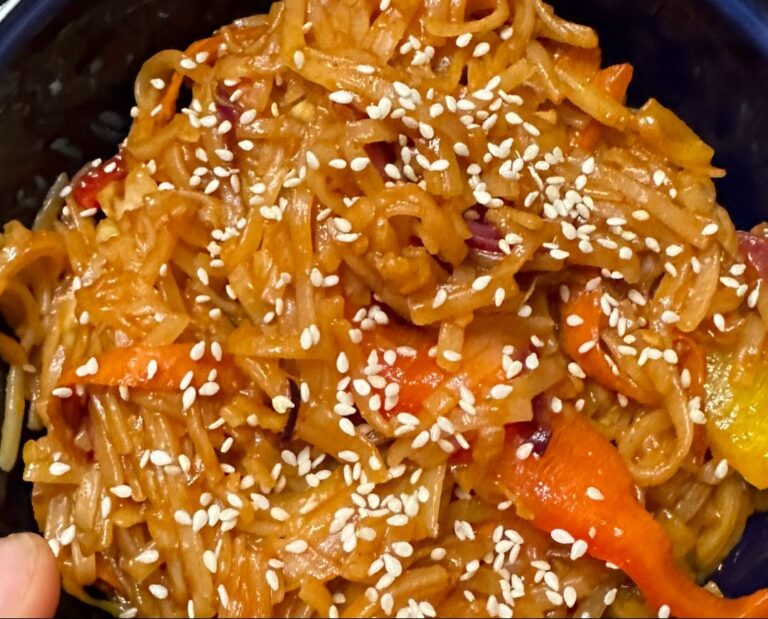 Bold and Flavorful: Sweet and Spicy Korean Gochujang Noodles Extravaganza!