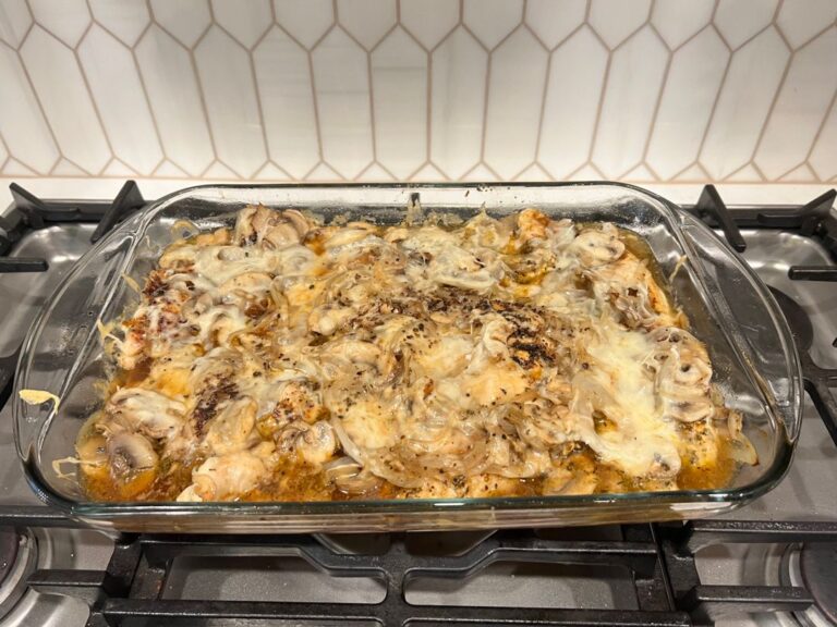 Mouthwatering Marvel: Irresistible Cheesy Baked Chicken with Mushroom Symphony!