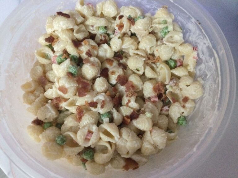 Irresistible Creamy Bacon Pasta Salad