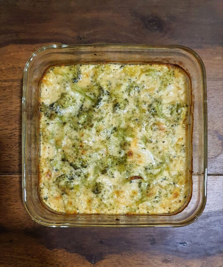 Savory Delight: Broccoli Cheese Bake – A Comforting Classic with a Cheesy Twist!”