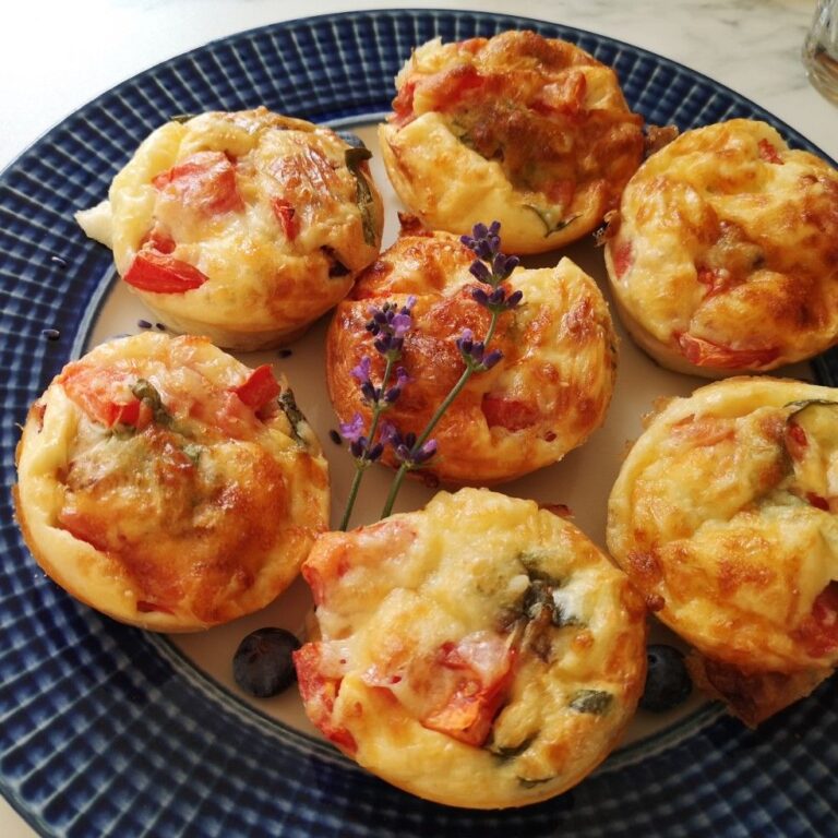 Delicious and Easy Breakfast Egg Muffins: A Morning Delight in Every Bite!