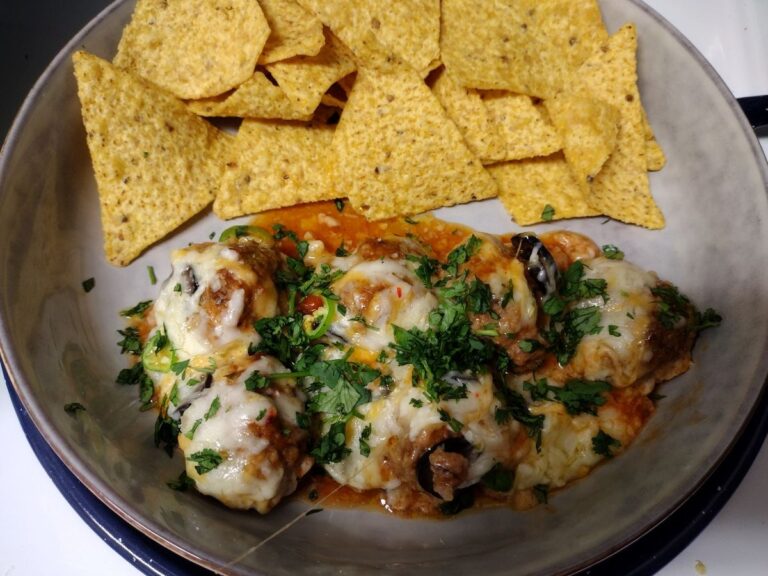 Irresistible Cheesy Mexican Meatballs: A Flavorful Twist on a Classic Dish!