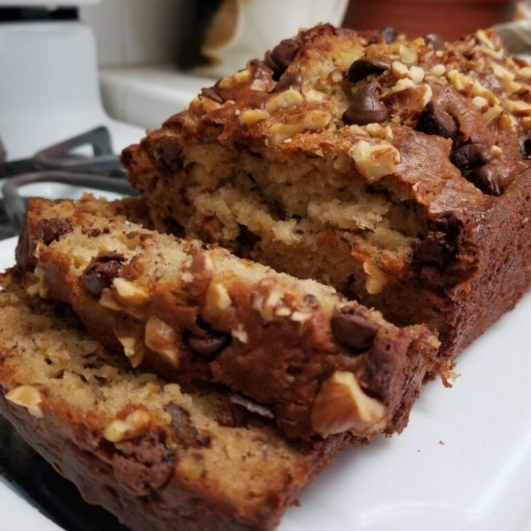 Irresistible Homemade Banana Bread: Janet’s Rich Recipe for Perfection