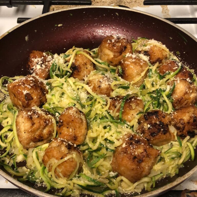 Garlic Butter Meatballs & Zoodles: A Flavor-Packed Low-Carb Delight