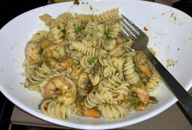 Irresistible Pesto Shrimp Mushroom Pasta